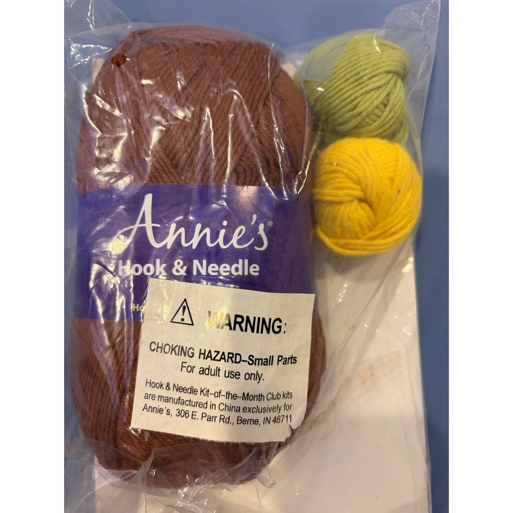 Annie's Hook & Needle Kit Club Yarn Crafter's Friend Crochet Kit HNK073 Cotton